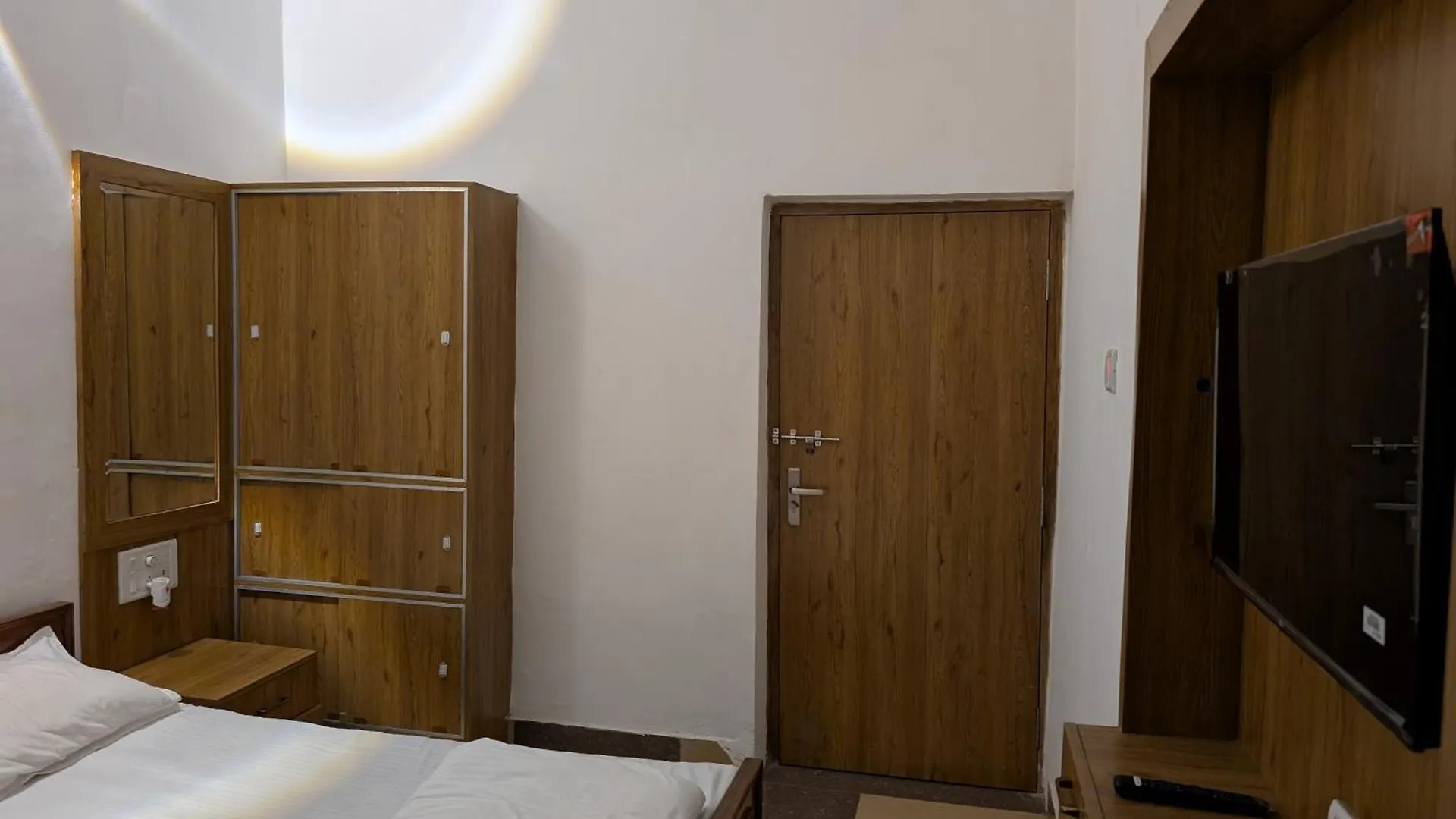 Pushkar Homestay Benares